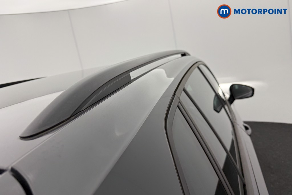 Volkswagen Tiguan Life Manual Petrol SUV - Stock Number (1544790) - 20th supplementary image