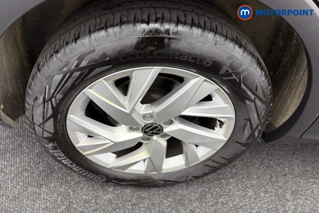 Volkswagen Tiguan Life Manual Petrol SUV - Stock Number (1544790) - 32nd supplementary image