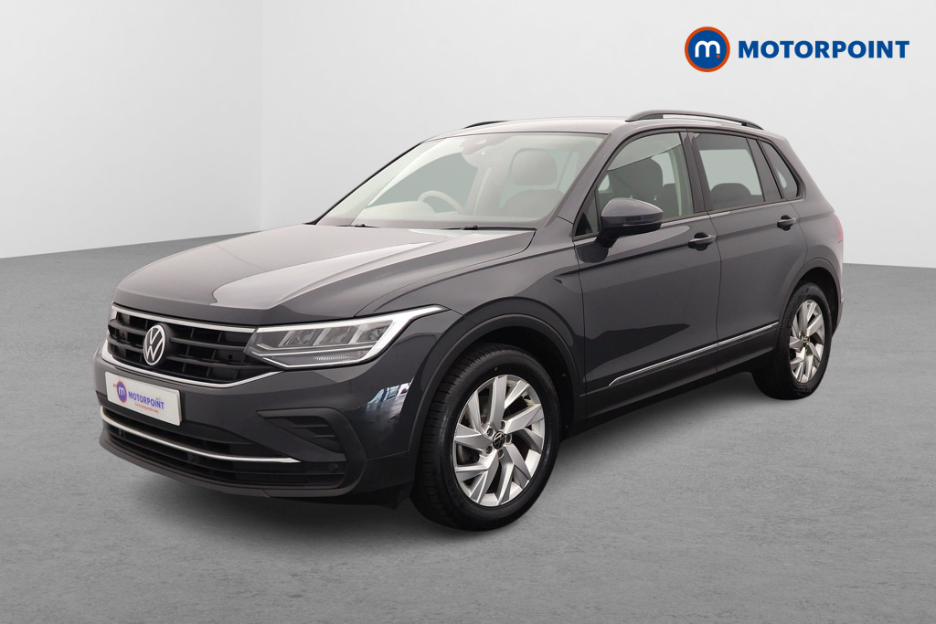 Volkswagen Tiguan Life Manual Petrol SUV - Stock Number (1544790) - Passenger side front corner