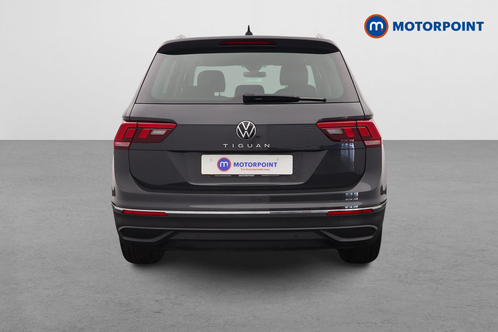 Volkswagen Tiguan Life Manual Petrol SUV - Stock Number (1544790) - Rear bumper