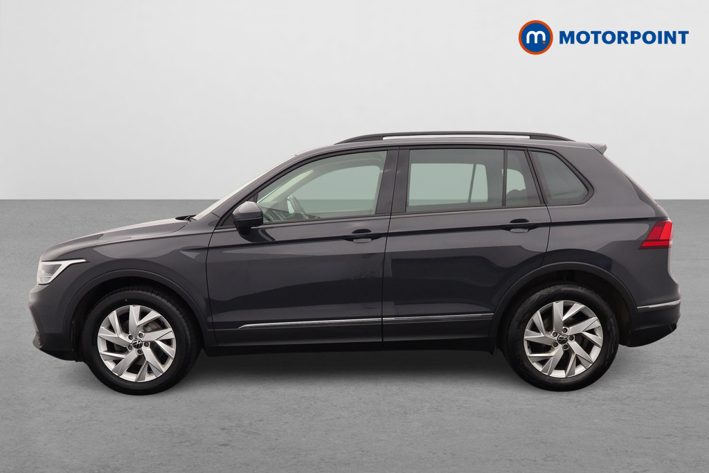 Volkswagen Tiguan Life Manual Petrol SUV - Stock Number (1544790) - Passenger side