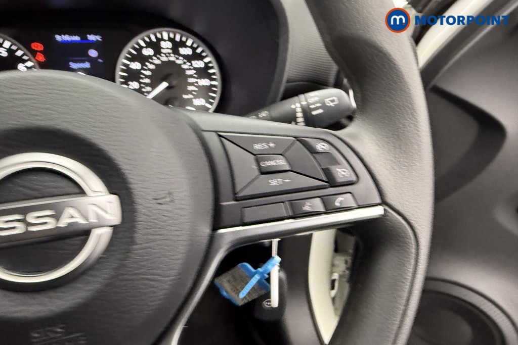 Nissan Juke Acenta Manual Petrol SUV - Stock Number (1545237) - 13th supplementary image
