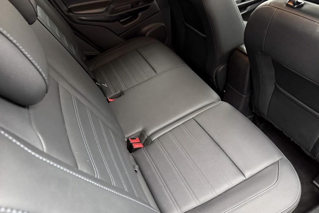 Ford Ecosport Active Manual Petrol SUV - Stock Number (1545360) - 20th supplementary image