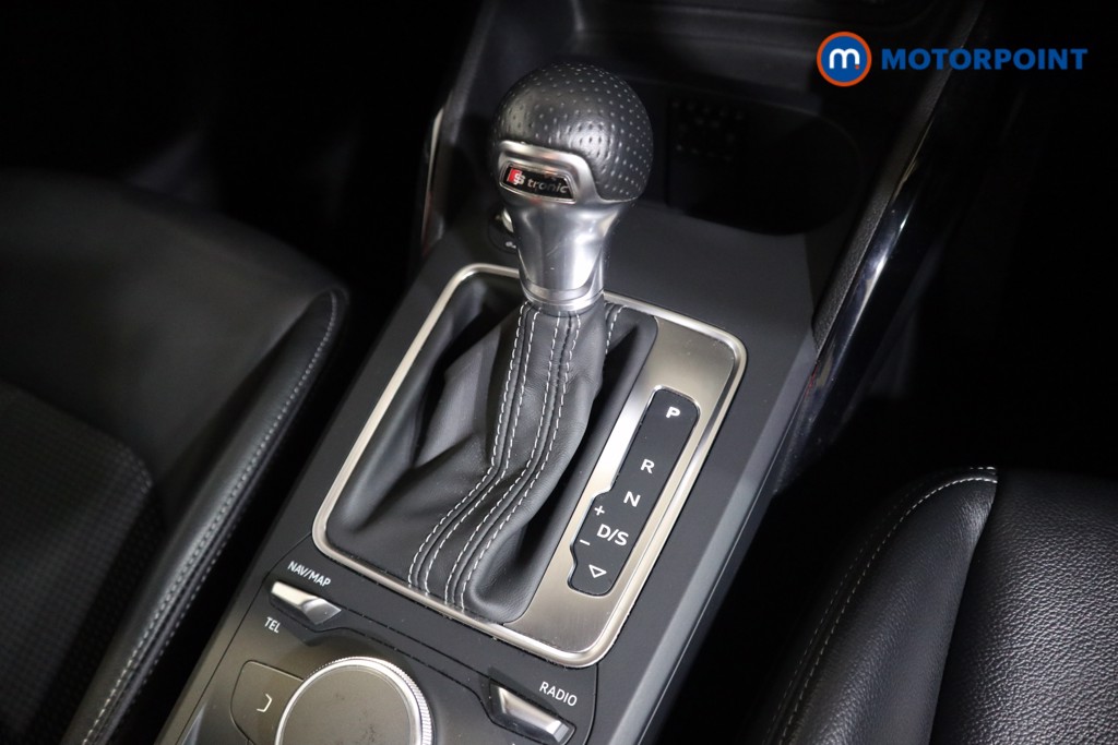 Audi Q2 Black Edition Automatic Petrol SUV - Stock Number (1545383) - 10th supplementary image