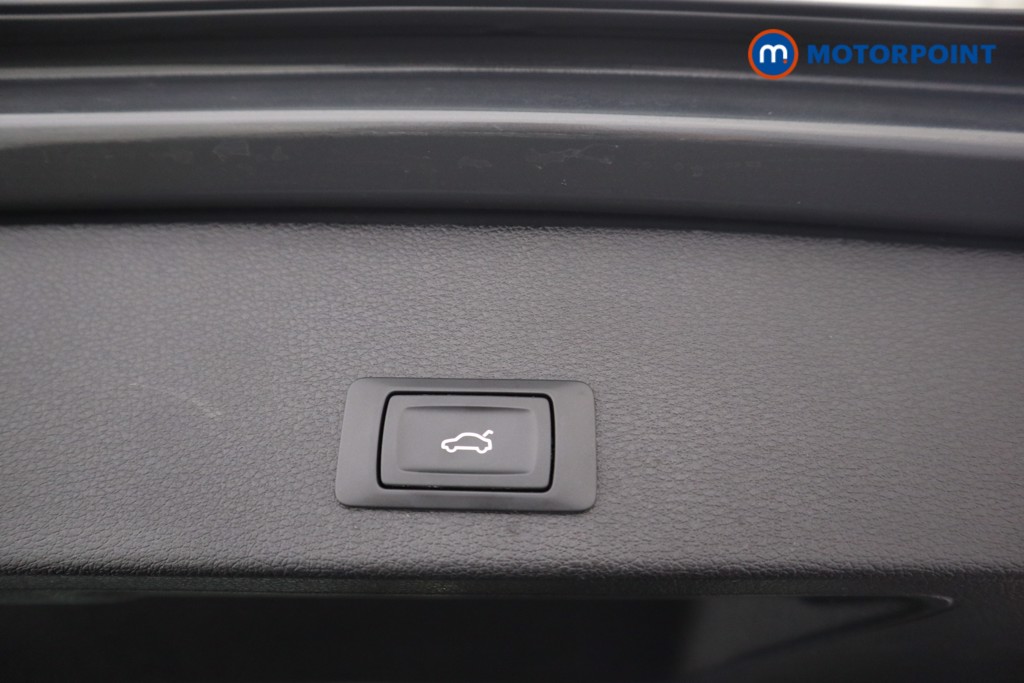 Audi Q2 Black Edition Automatic Petrol SUV - Stock Number (1545383) - 19th supplementary image