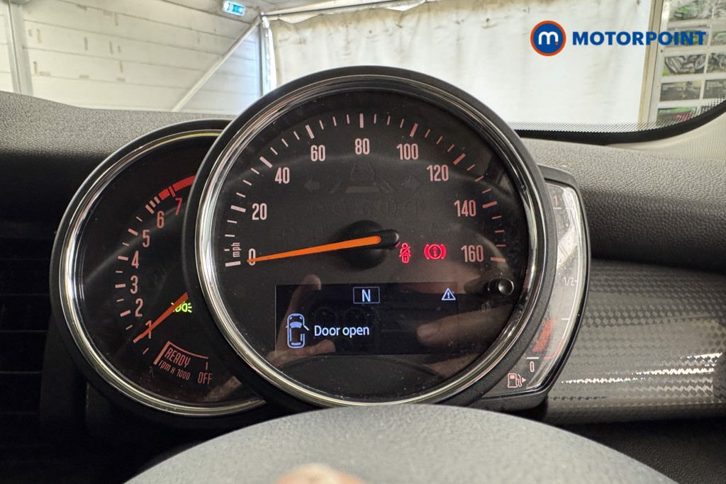 Mini Hatchback Cooper Classic Manual Petrol Hatchback - Stock Number (1545761) - 8th supplementary image