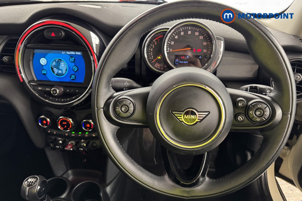 Mini Hatchback Cooper Classic Manual Petrol Hatchback - Stock Number (1545761) - 1st supplementary image