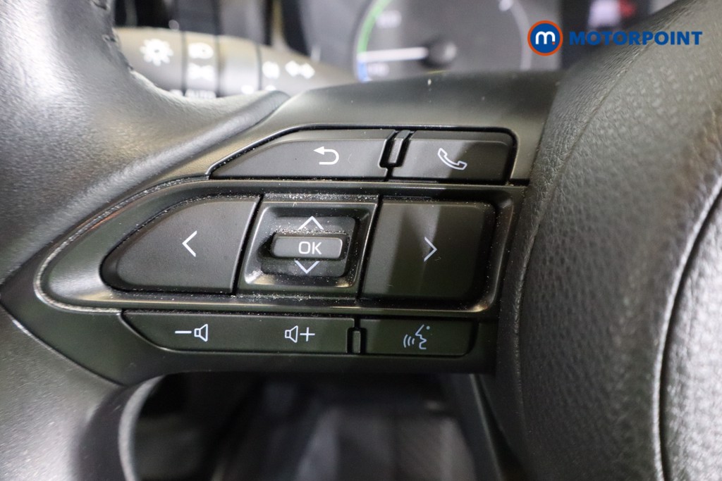 Toyota Yaris Icon Automatic Petrol-Electric Hybrid Hatchback - Stock Number (1545957) - 7th supplementary image
