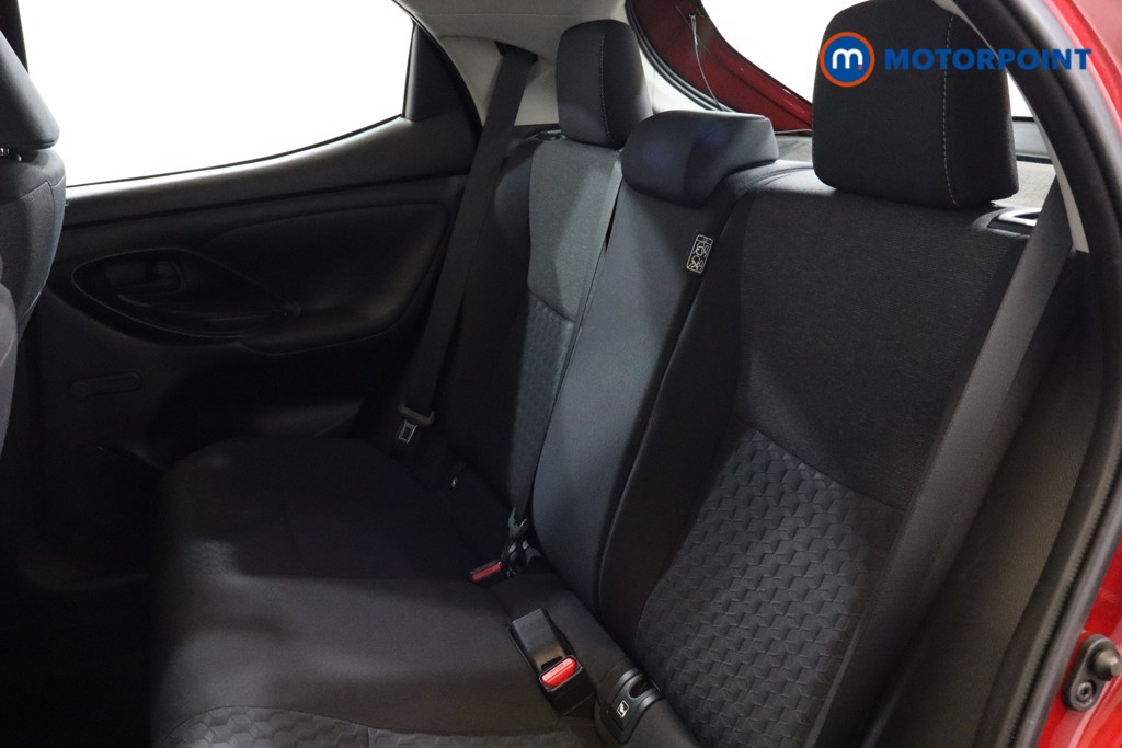 Toyota Yaris Icon Automatic Petrol-Electric Hybrid Hatchback - Stock Number (1545957) - 13th supplementary image