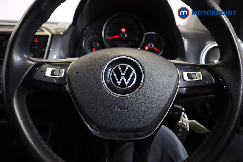 Volkswagen UP R-Line Manual Petrol Hatchback - Stock Number (1546376) - 7th supplementary image