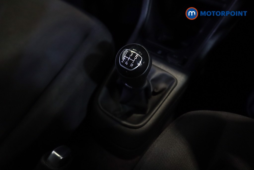 Volkswagen UP R-Line Manual Petrol Hatchback - Stock Number (1546376) - 15th supplementary image