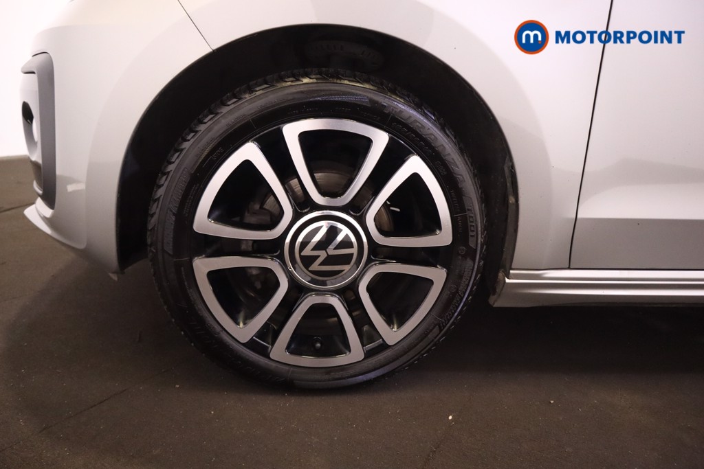 Volkswagen UP R-Line Manual Petrol Hatchback - Stock Number (1546376) - 23rd supplementary image
