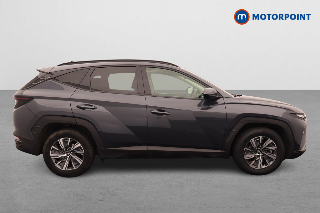 Hyundai Tucson Se Connect Manual Petrol SUV - Stock Number (1546377) - Drivers side