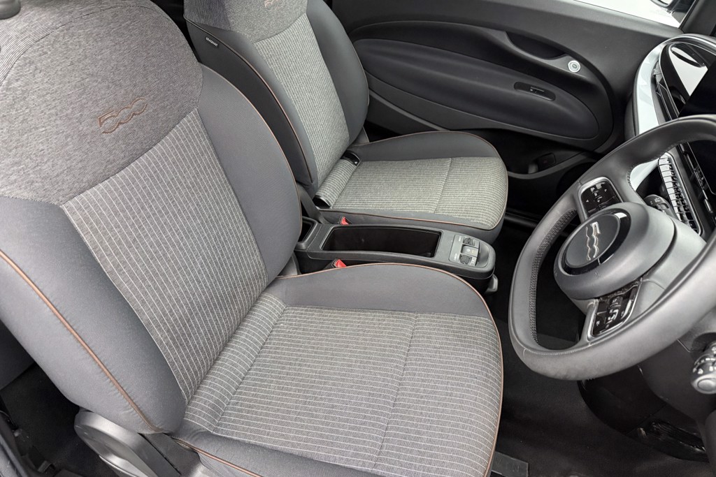 Fiat 500 Icon Automatic Electric Hatchback - Stock Number (1546518) - 17th supplementary image