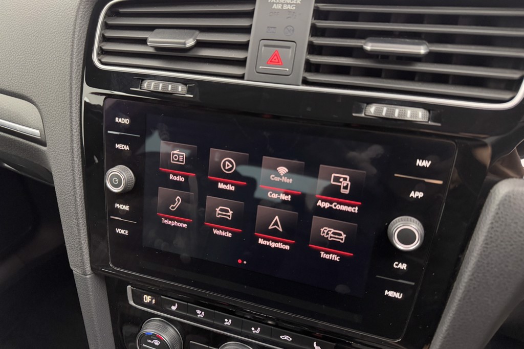 Volkswagen Golf GTI Automatic Petrol Hatchback - Stock Number (1546635) - 11th supplementary image