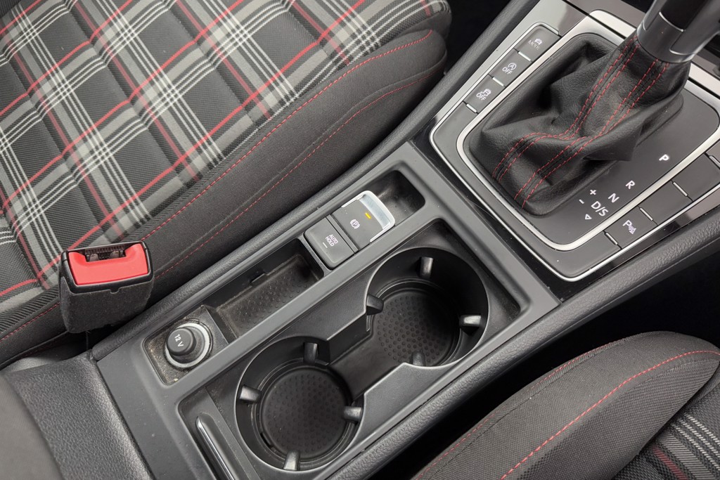 Volkswagen Golf GTI Automatic Petrol Hatchback - Stock Number (1546635) - 16th supplementary image