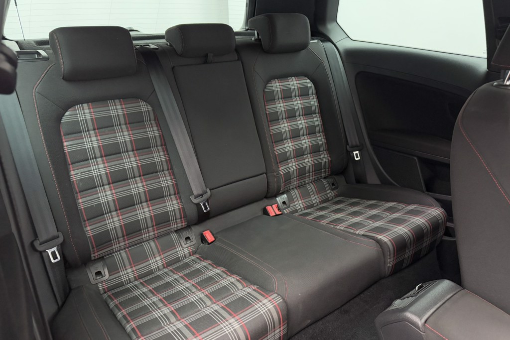 Volkswagen Golf GTI Automatic Petrol Hatchback - Stock Number (1546635) - 23rd supplementary image