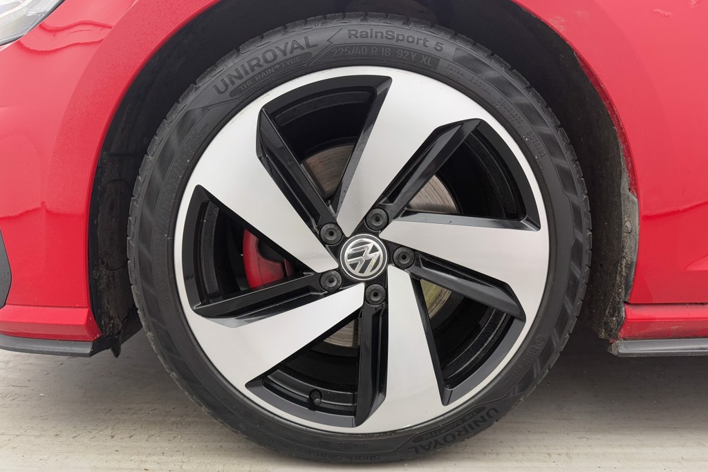 Volkswagen Golf GTI Automatic Petrol Hatchback - Stock Number (1546635) - 33rd supplementary image