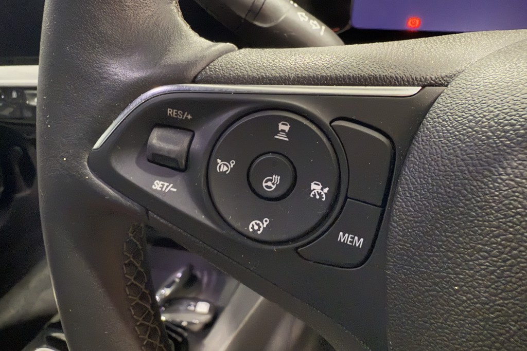 Vauxhall Mokka Ultimate Manual Petrol SUV - Stock Number (1546674) - 3rd supplementary image