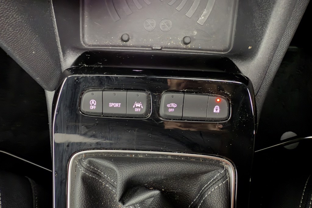 Vauxhall Mokka Ultimate Manual Petrol SUV - Stock Number (1546674) - 15th supplementary image