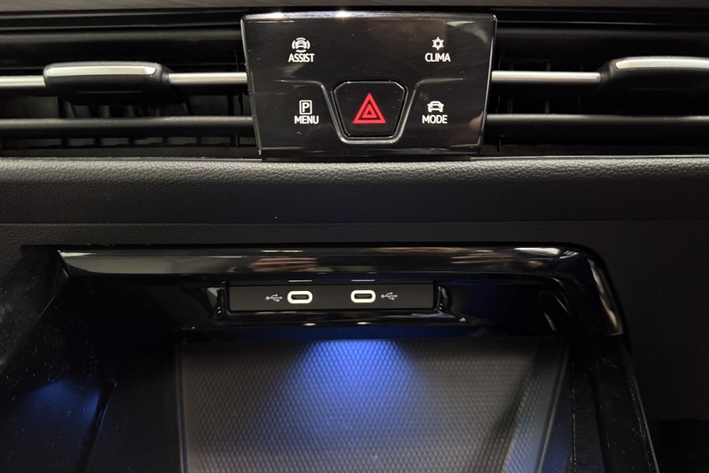 Volkswagen Golf Style Automatic Petrol Plug-In Hybrid Hatchback - Stock Number (1546871) - 12th supplementary image