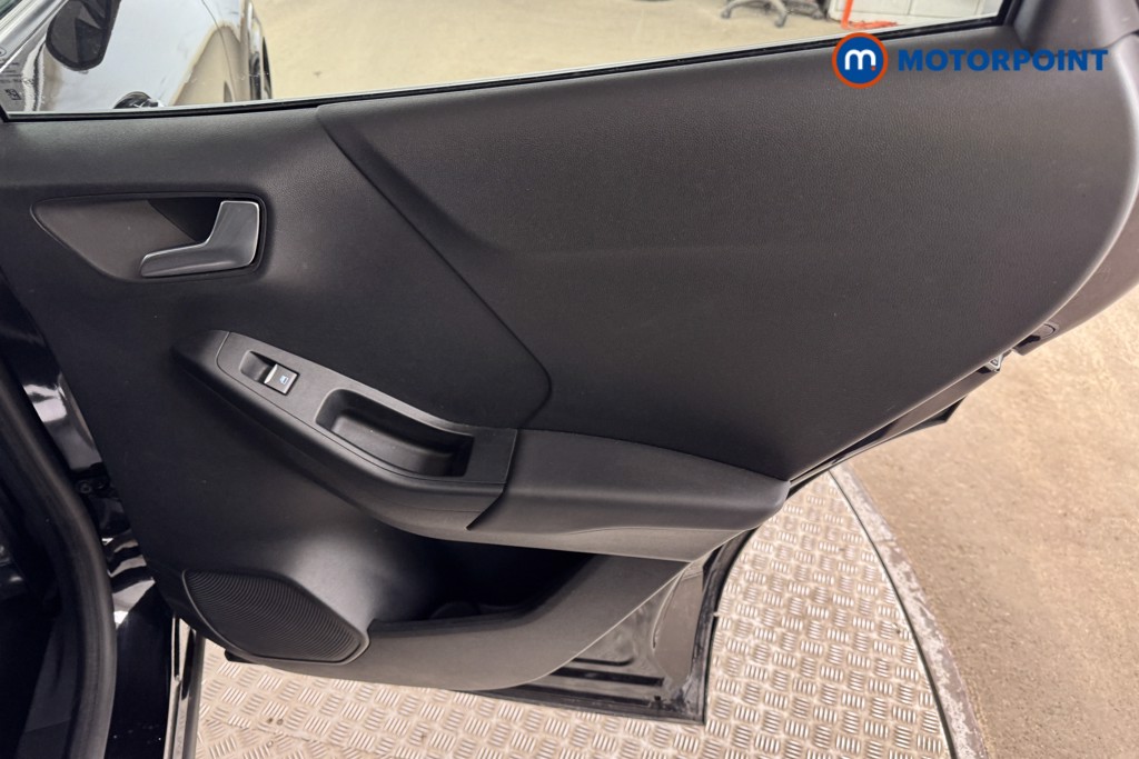 Ford Puma St-Line X Manual Petrol-Electric Hybrid SUV - Stock Number (1547233) - 15th supplementary image