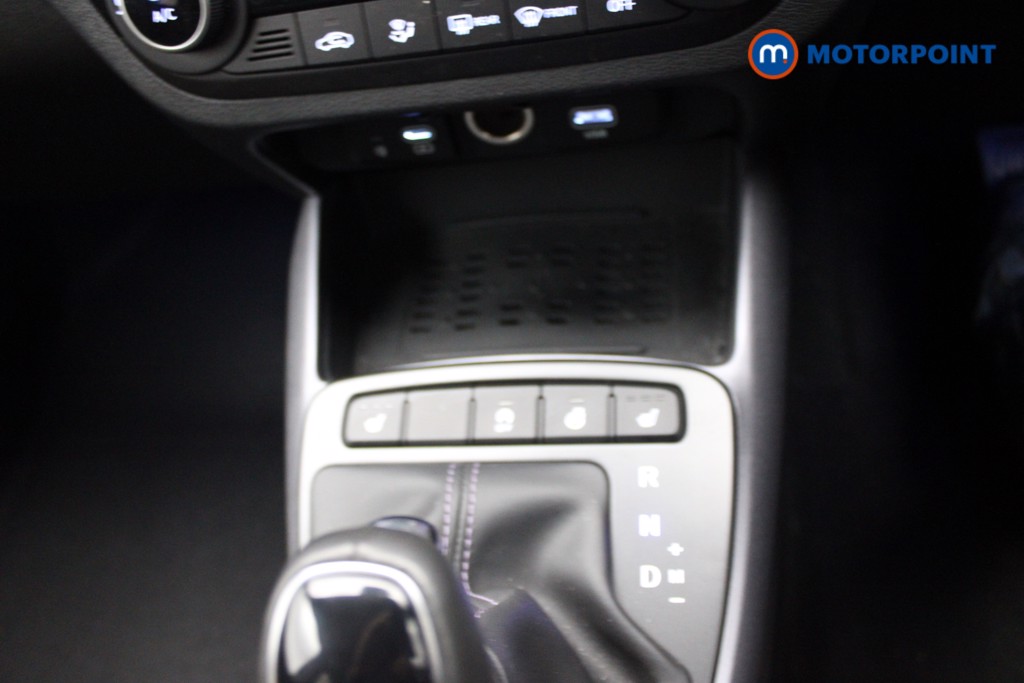 Hyundai I10 Premium Automatic Petrol Hatchback - Stock Number (1547309) - 10th supplementary image