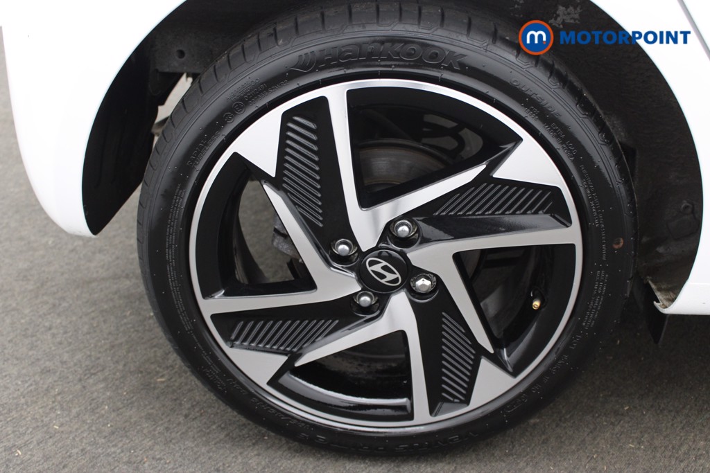 Hyundai I10 Premium Automatic Petrol Hatchback - Stock Number (1547309) - 19th supplementary image