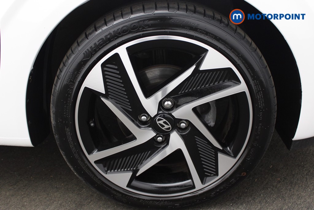 Hyundai I10 Premium Automatic Petrol Hatchback - Stock Number (1547309) - 20th supplementary image