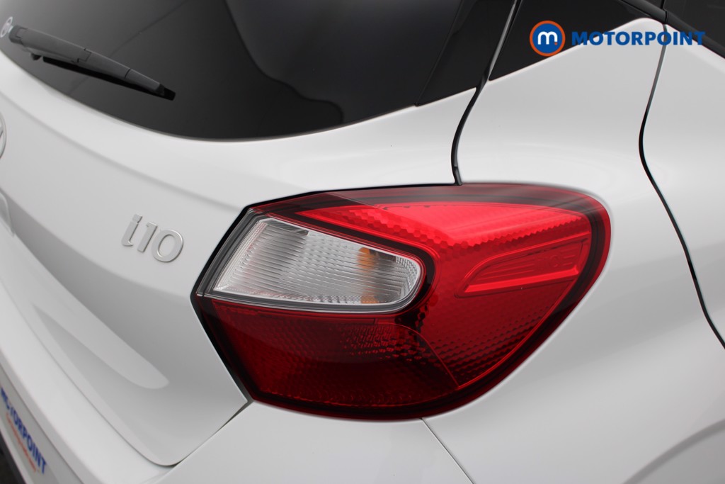 Hyundai I10 Premium Automatic Petrol Hatchback - Stock Number (1547309) - 23rd supplementary image