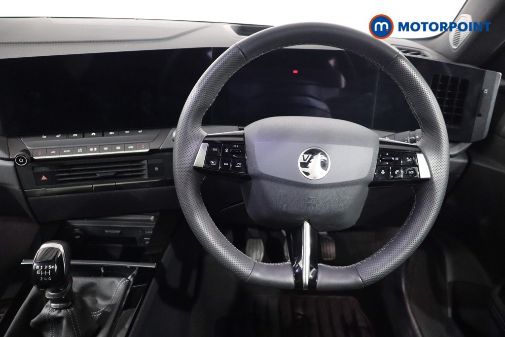 Vauxhall Astra Ultimate Manual Petrol Hatchback - Stock Number (1547834) - 3rd supplementary image