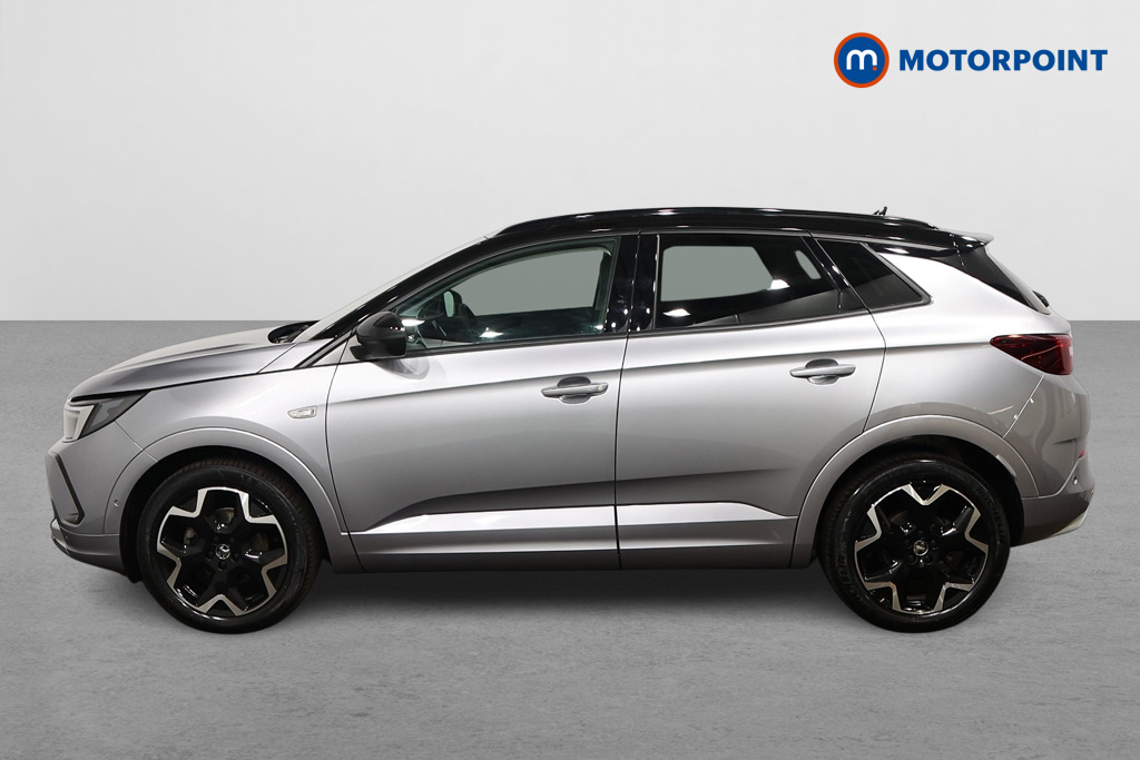 Vauxhall Grandland Ultimate Manual Petrol SUV - Stock Number (1547856) - Passenger side