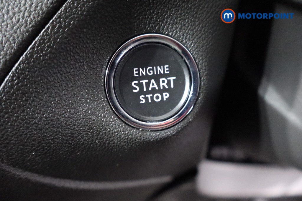 Vauxhall Grandland Ultimate Manual Petrol SUV - Stock Number (1547872) - 17th supplementary image