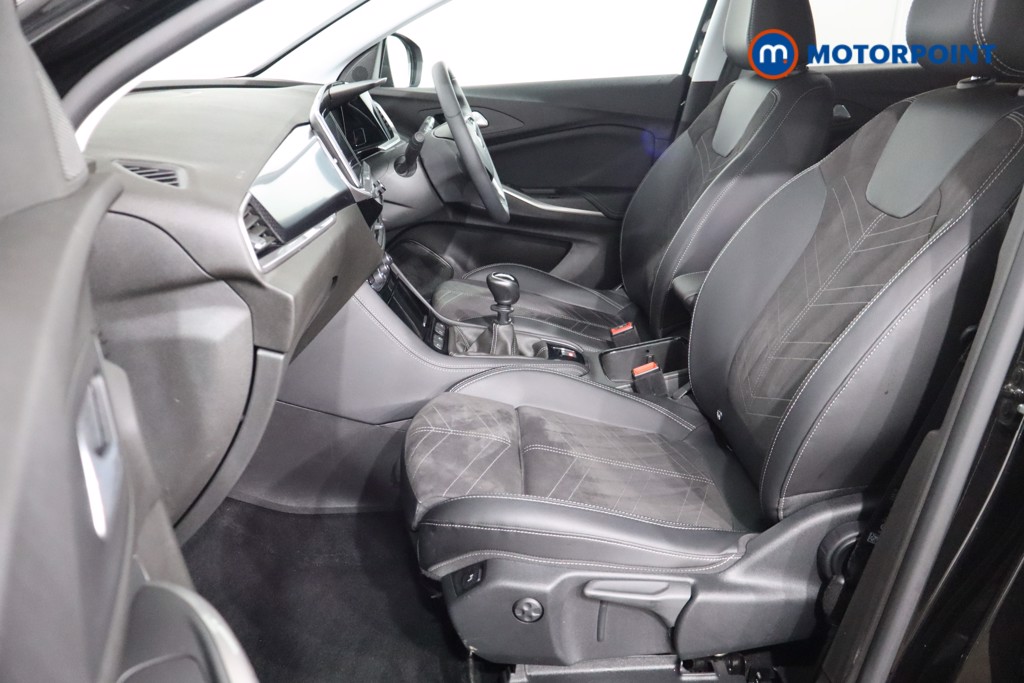 Vauxhall Grandland Ultimate Manual Petrol SUV - Stock Number (1547884) - 4th supplementary image