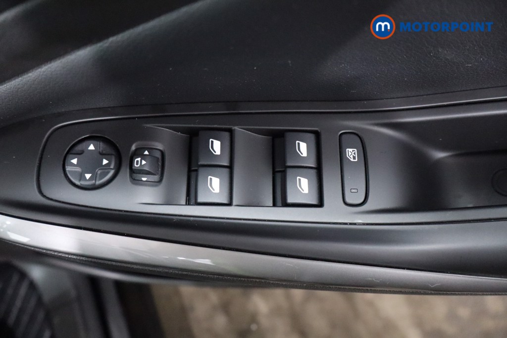 Vauxhall Grandland Ultimate Manual Petrol SUV - Stock Number (1547884) - 16th supplementary image