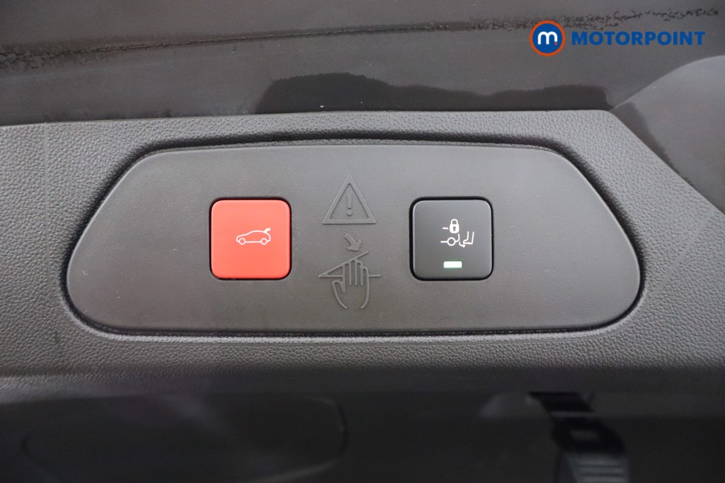 Vauxhall Grandland Ultimate Manual Petrol SUV - Stock Number (1547884) - 25th supplementary image