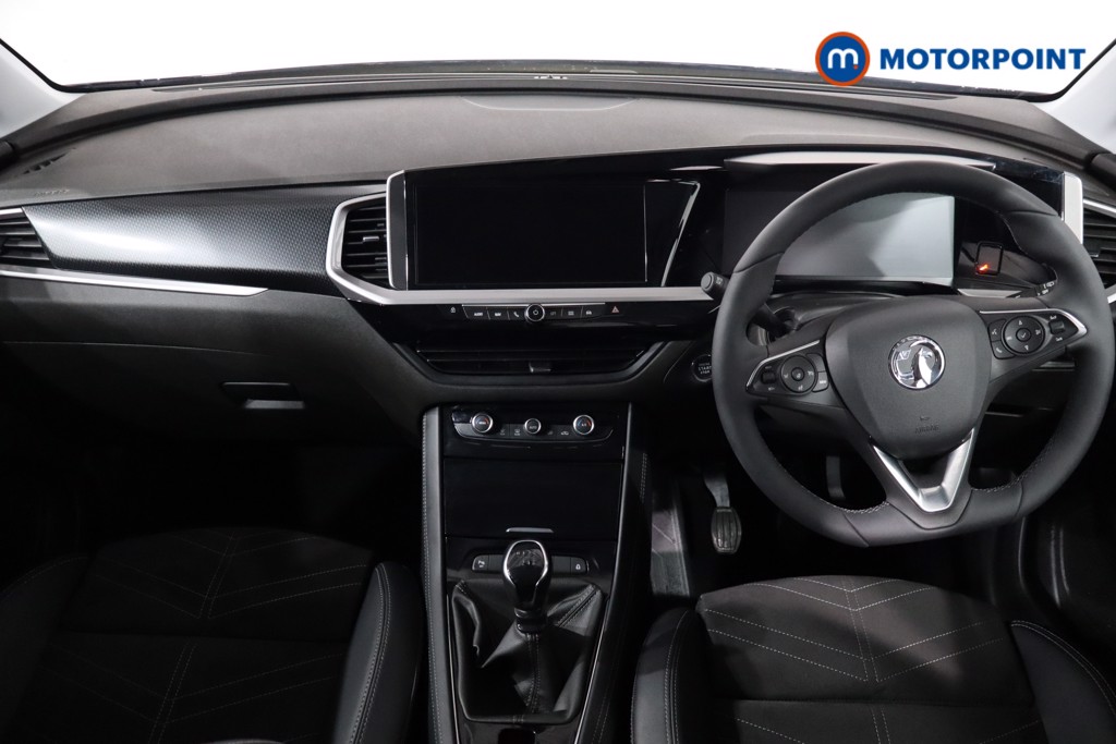 Vauxhall Grandland Ultimate Manual Petrol SUV - Stock Number (1547884) - 1st supplementary image