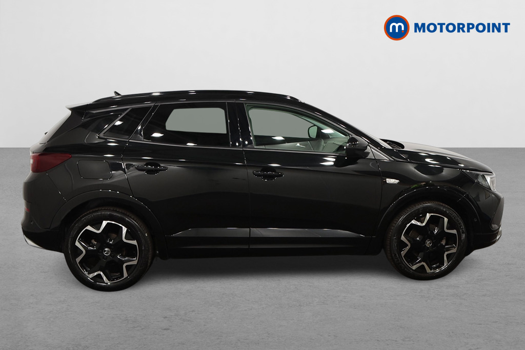 Vauxhall Grandland Ultimate Manual Petrol SUV - Stock Number (1547884) - Drivers side