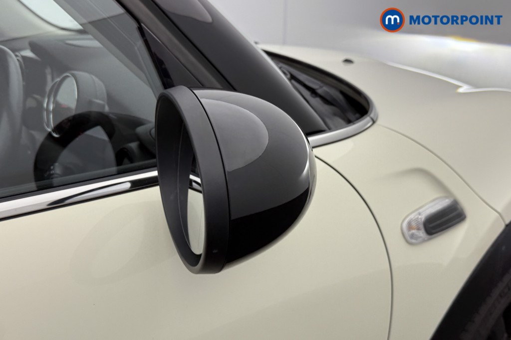 Mini Hatchback Cooper Manual Petrol Hatchback - Stock Number (1548254) - 16th supplementary image