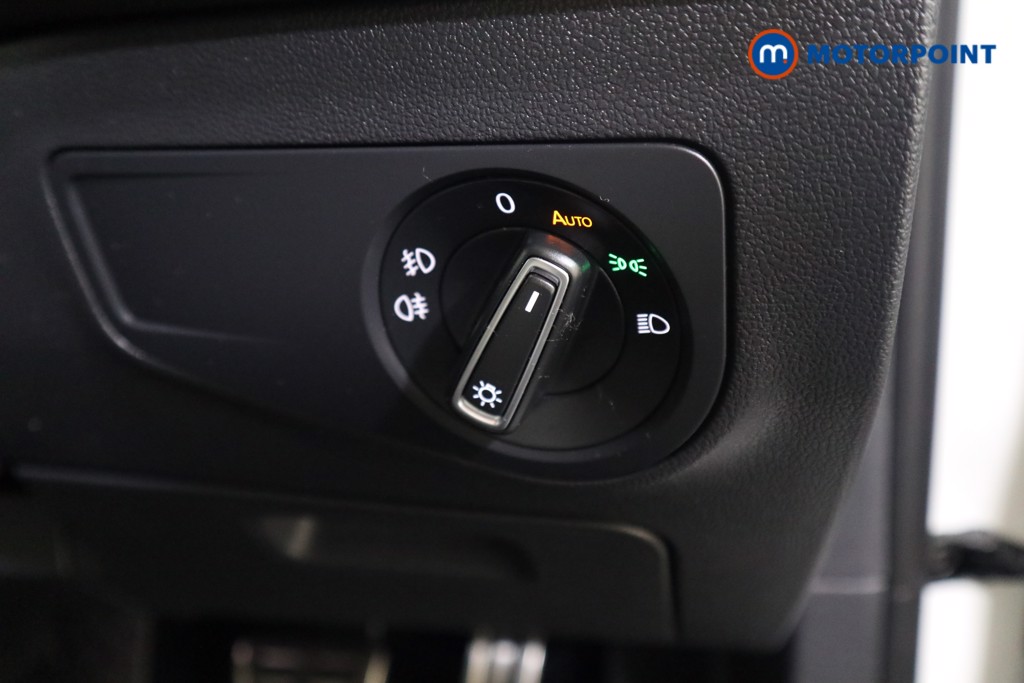 Volkswagen Tiguan Allspace R-Line Tech Automatic Diesel SUV - Stock Number (1548478) - 9th supplementary image