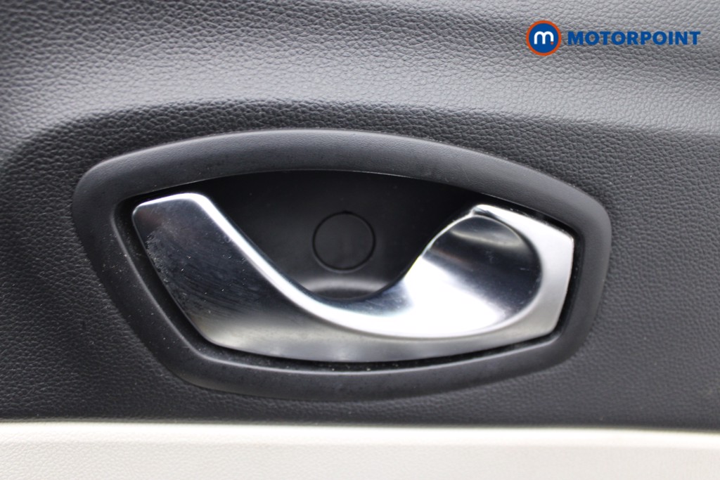 Renault Captur Gt Line Manual Petrol SUV - Stock Number (1548554) - 14th supplementary image