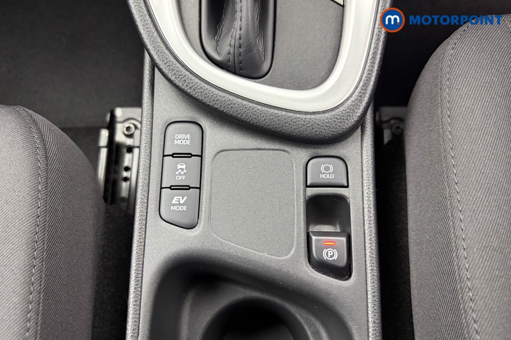 Toyota Yaris Icon Automatic Petrol-Electric Hybrid Hatchback - Stock Number (1548583) - 8th supplementary image