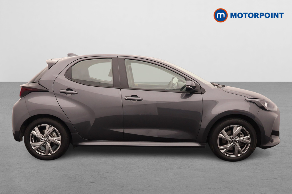 Toyota Yaris Icon Automatic Petrol-Electric Hybrid Hatchback - Stock Number (1548583) - Drivers side