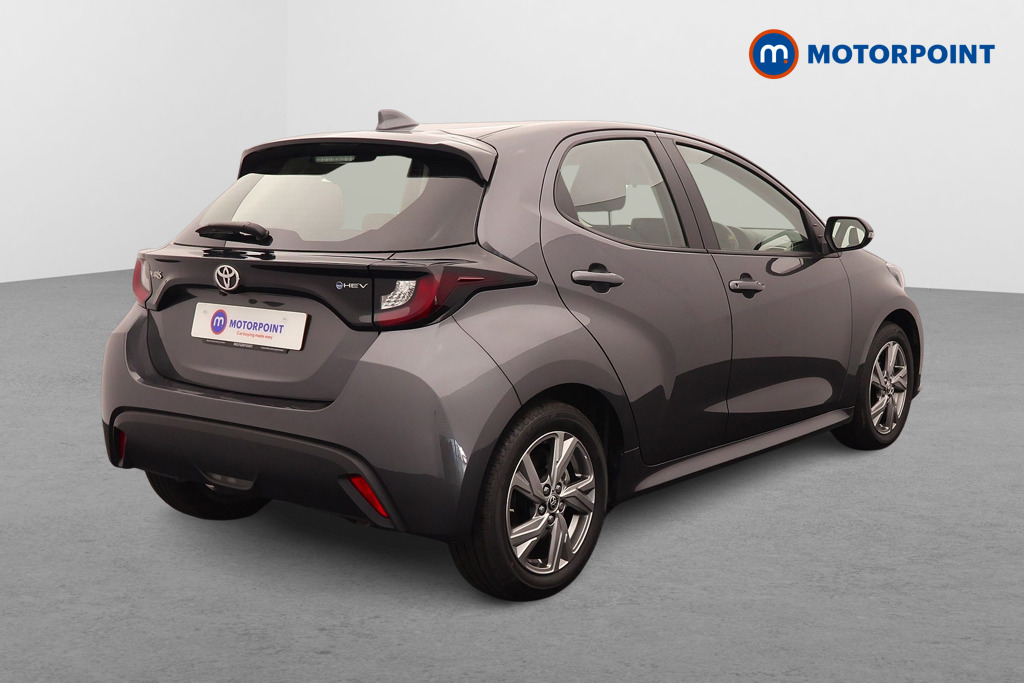 Toyota Yaris Icon Automatic Petrol-Electric Hybrid Hatchback - Stock Number (1548583) - Drivers side rear corner