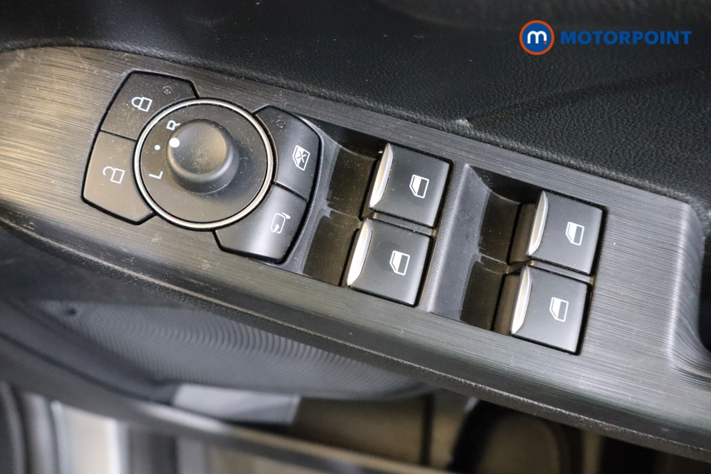 Ford Kuga St-Line Edition Automatic Petrol-Electric Hybrid SUV - Stock Number (1548664) - 12th supplementary image