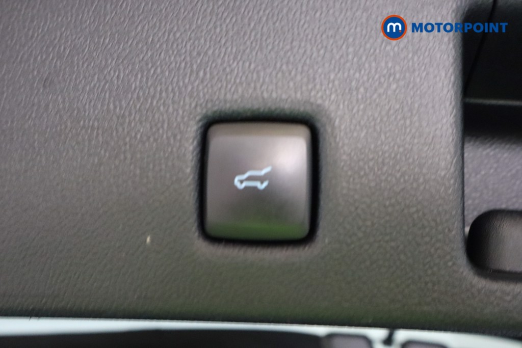 Ford Kuga St-Line Edition Automatic Petrol-Electric Hybrid SUV - Stock Number (1548664) - 19th supplementary image