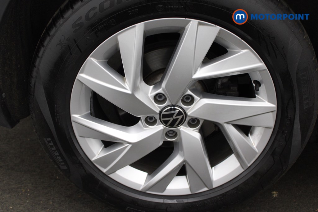 Volkswagen Tiguan Life Automatic Petrol SUV - Stock Number (1549289) - 18th supplementary image
