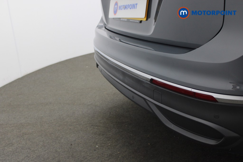 Volkswagen Tiguan Life Automatic Petrol SUV - Stock Number (1549289) - 24th supplementary image