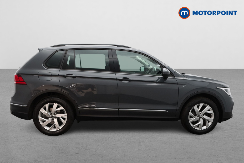 Volkswagen Tiguan Life Automatic Petrol SUV - Stock Number (1549289) - Drivers side