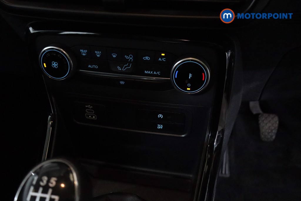 Ford Ecosport Titanium Manual Petrol SUV - Stock Number (1549291) - 4th supplementary image